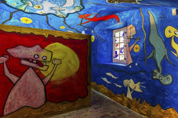 Art installation, artist Xavier, Musée Picasso, Antibes, Provence Alpes Côte d'Azur, South of France, France