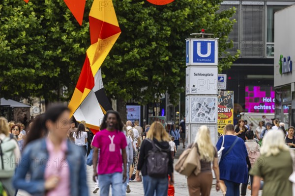 Crowd on the way in the pedestrian zone Königstraße in Stuttgart. Stuttgart, Baden-Württemberg, Germany