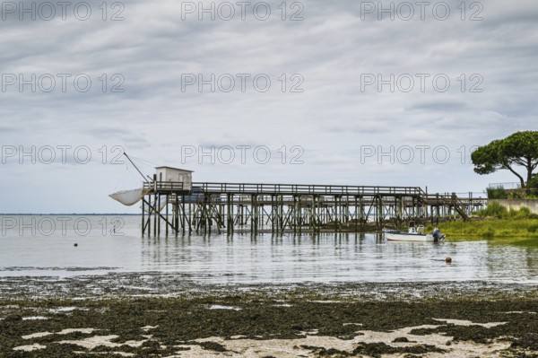 Fishing huts over Randonnee entre Histoire et Nature from a drone, Fouras, Fouras-les-Bains, Charente-Maritime, Nouvelle-Aquitaine, France