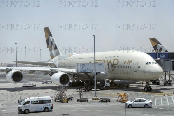 Aircraft Etihad Airways, A6-APD, Airbus A380-800, Abu Dhabi, United Arab Emirates