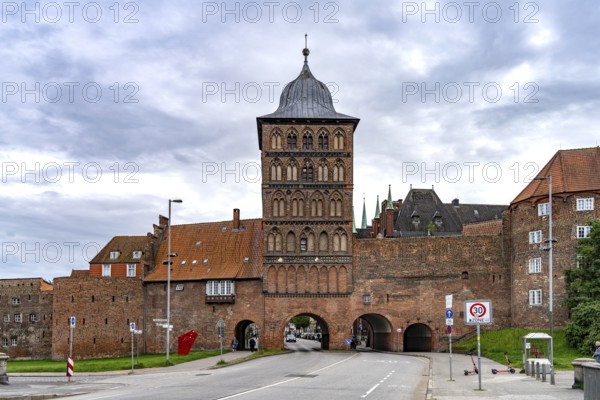The castle gate in the Hanseatic city of LÃ¼beck, Schleswig-Holstein, Germany