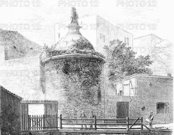 The Wusterhausen Bear or Wusterhausen Bear, a small tower in the KÃ¶llnischer Park at the MÃ¤rkisches Museum in Berlin's Mitte district, Germany, Historical, Reproduction from a model with a scene from the 19th century