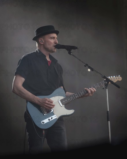 Wolfgang Lenk, singer of the band Die Prinzen at the Berliner Rundfunk 91.4 Open Air in the Berlin ParkbÃ¼hne Wuhlheide on 05.07.2025