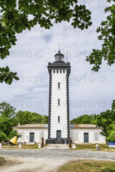 Lighthouse Phare de Grave, Pointe de Grave, Le Verdon-sur-Mer, Nouvelle-Aquitaine, Gironde Estuary, France