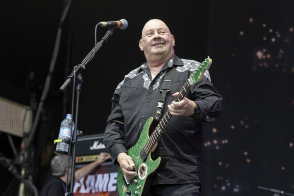 Jake Burns, singer, guitarist, Stiff Little Fingers, punk rock band, Northern Ireland, open air at the Citadel Music Festival, 04.07.2025, Zitadelle Spandau, Berlin, Germany < english> Stiff Little Fingers, punk rock band, Northern Ireland, open air at the Citadel Music Festival, July 4, 2025, Spandau Citadel, Berlin, Germany