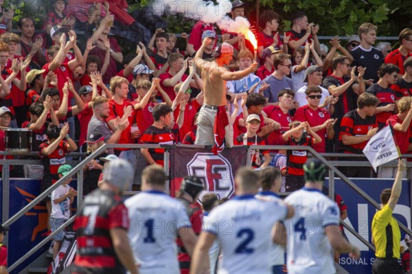 Rugby Bundesliga, 2024/25 season, final for the German championship: SC Frankfurt 1880 against TSV Handschuhsheim***Picture: Good mood among the Frankfurt fans