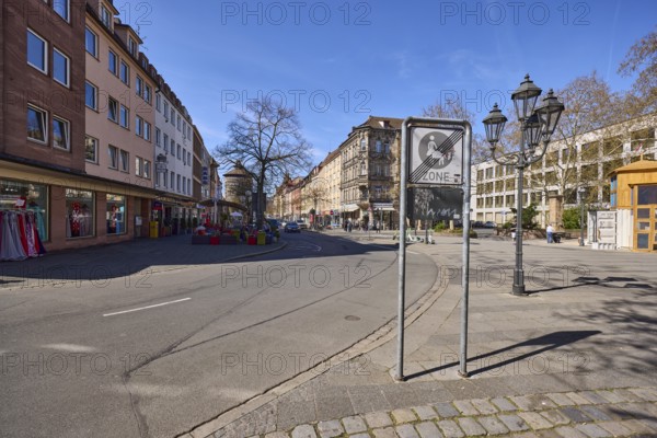 Pedestrian zone, traffic sign end of pedestrian zone, general architecture, houses, lantern, trees, blue sky, LudwigstraÃŸe, Jakobsplatz, Nuremberg, Middle Franconia, independent city, Bavaria, Germany