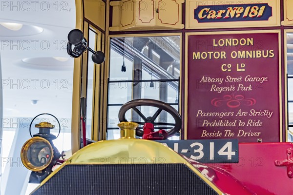 Milnes-Daimler double-decker bus from 1907. The Mercedes-Benz Museum in Stuttgart presents a journey through the automotive history of the global corporation. The history of the Mercedes star begins with the first automobile in 1886. Stuttgart, Baden-WÃ¼rttemberg, Germany