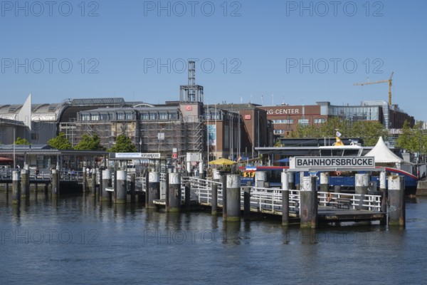 Central station, station bridge, jetty, harbour, Kiel, Kiel Fjord, Baltic Sea, Schleswig-Holstein, Germany