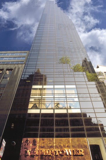 Trump Tower with exclusive shops, cafés, flats and offices, Manhattan, New York City, USA