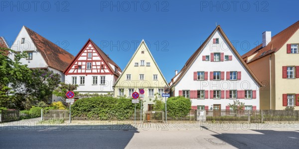 Row of houses in the Gerberviertel in the historic old town, Nördlingen, Bavaria, Germany