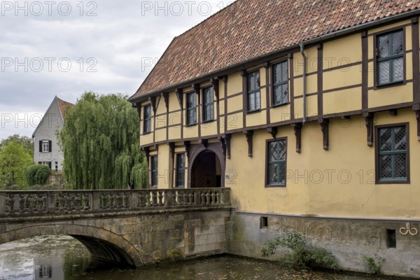 Lower castle moated castle Burgsteinfurt, Steinfurt, Muensterland, North Rhine-Westphalia, Germany