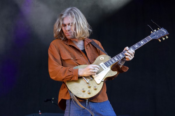 Jack Bradley, guitarist, The Thing, indie rock band, USA, live open air at the Citadel Music Festival, 01.07.2025, Zitadelle Spandau, Berlin, Germany < english> The Thing, indierock band, USA, live open air at the Citadel Music Festival, July 1, 2025, Spandau Citadel, Berlin, Germany