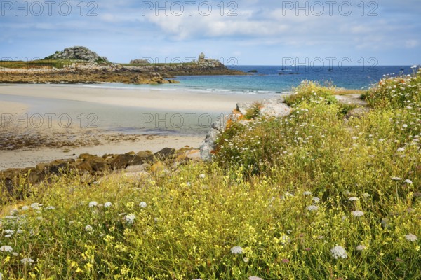 Le rocher du coq at the Plage de Penfoul in Brittany, France