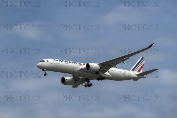 Aircraft Air France, F-HUVO, Airbus A350-900