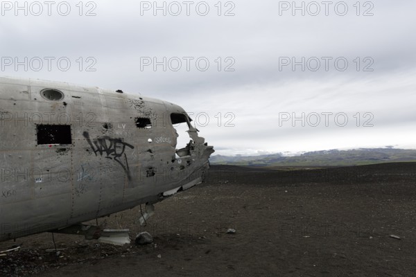 Aircraft wreckage, US Navy Douglas DC-3 transport plane, Sander, volcanic landscape, SÃ³lheimasandur, Solheimasandur, near ring road, SuÃ°urland, Sudurland, South Iceland, Iceland
