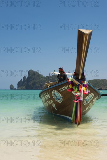 Longtail boat, Loh Dalum Beach, Koh Phi Phi, Krabi, Andaman Sea, Thailand