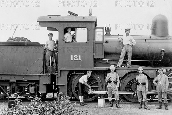German soldiers in front of a train, China around 1900 Photograph around 1900 from the album of a German officer