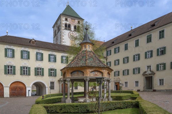 Miracle fountain, 1508, in the courtyard of the Neustift St Margarethen monastery, Vahrn, district of Bozen, South Tyrol, Italy