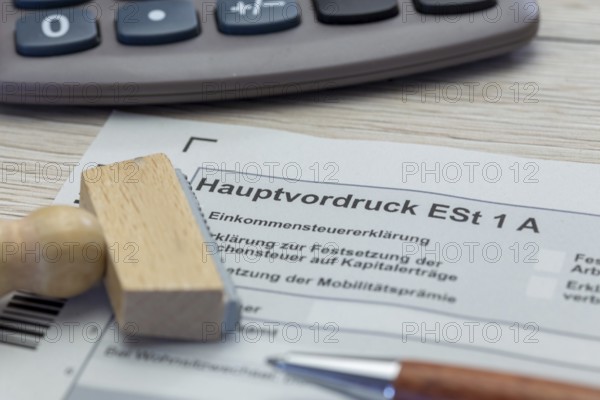 Tax symbol image: Close-up of the main income tax return form