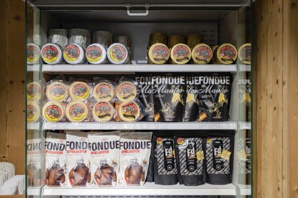 Tete de Moine Fondue display shelf