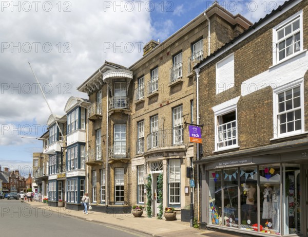 Historic buildings and shops in town centre, Swan Hotel, Southwold, Suffolk, England, UK