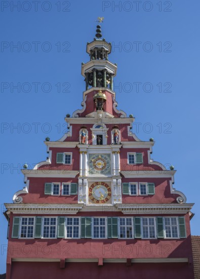 Detailansicht vom alten Rathaus in der historischen Altstadt von Esslingen, Esslingen am Neckar, Landkreis Esslingen, Baden-WÃ¼rttemberg, Deutschland
