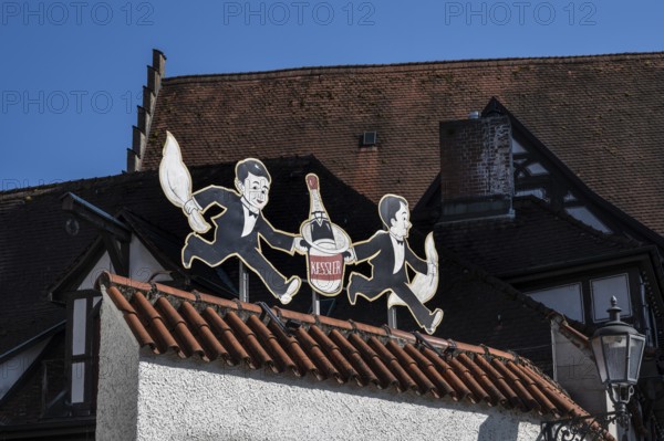 Firmenlogo, Werbeschild von Deutschlands Ã¤ltester Sektmanufaktur, Kessler Sekt, Altstadt von Esslingen, Esslingen am Neckar, Landkreis Esslingen, Baden-WÃ¼rttemberg, Deutschland