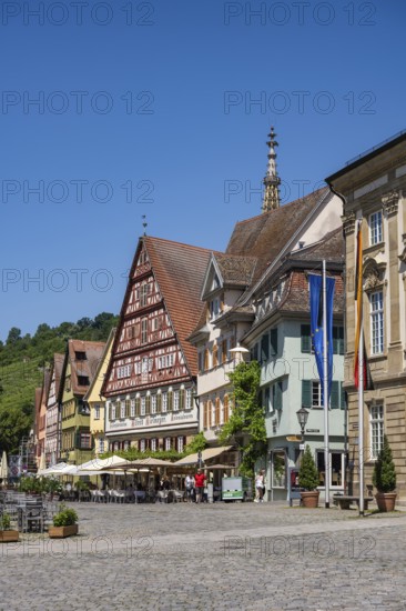 View over the town hall square to the Kielmeyerhaus, historic half-timbered buildings with outdoor catering in Esslingen's old town, Esslingen am Neckar, District of Esslingen, Baden-WÃ¼rttemberg, Germany