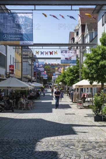 The BahnhofstraÃŸe, shopping street, pedestrian zone, shopping mile in Esslingen am Neckar, district of Esslingen, Baden-WÃ¼rttemberg, Germany