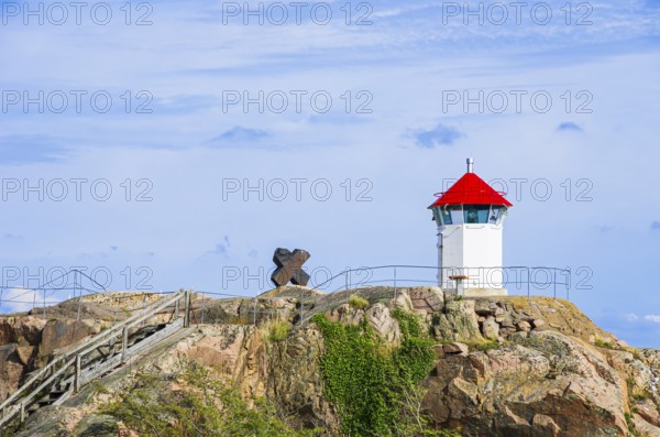 Lighthouse in the harbour of Lysekil, BohuslÃ¤n, VÃ¤stra Götalands lÃ¤n, Sweden, Scandinavia