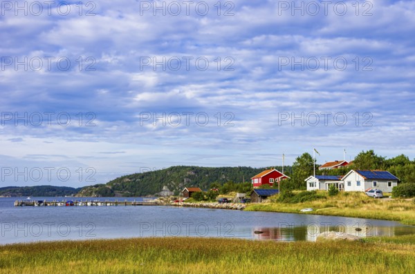 Picturesque coastal landscape near Henan on Orust, BohuslÃ¤n, VÃ¤stra Götalands lÃ¤n, Sweden, Scandinavia