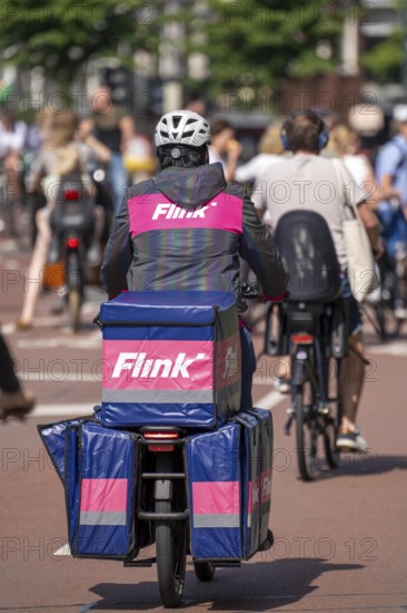 Cycling in the Netherlands, Utrecht, Flink Bote, delivery service