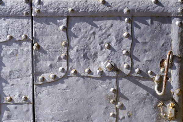 Door with fittings, Veste Coburg, Coburg, Upper Franconia, Franconia, Bavaria, Germany