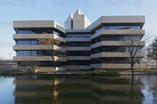 Rank-Xerox House, Brutalist office building, exposed concrete façade, Hentrich, Petschnigg und Partner architecture firm, Düsseldorf, North Rhine-Westphalia, Germany