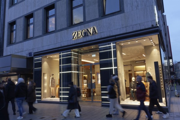 Illuminated Zegna store on the Kö, twilight, Italian brand for luxury menswear, Düsseldorf, North Rhine-Westphalia, Germany
