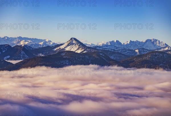 View from Kulmspitze, Faistenauer Schafberg juts out of the sea of fog, inversion weather, Osterhorn Group, Mondseeland Salzkammergut, Upper Austria, Austria