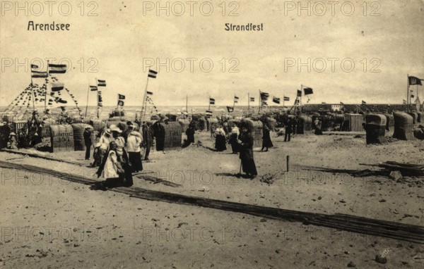 Baltic resort Arendsee, beach promenade, beach festival, Kühlungsborn, Rostock district, Mecklenburg-Western Pomerania, until 1938 place name of the western district of Kühlungsborn, Germany, postcard, view around 1900 - 1910, historical, digital reproduction of a historical postcard, authentic, public domain, from that time, exact date unknown
