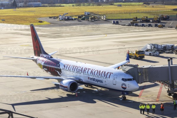 Stuttgart is coming — for the first time, an aircraft designed by VfB Stuttgart takes off. According to the idea of the soccer bosses of the Bundesliga team, the SunExpress airline pilot should be a VfB ambassador throughout Europe. Stuttgart, Baden-Württemberg, Germany