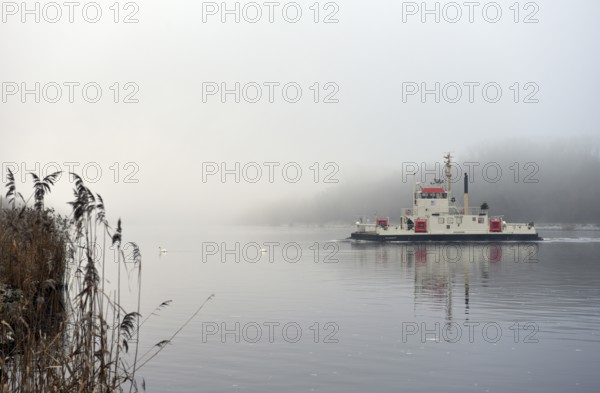 HOCHDONN ferry sails in fog in the Kiel Canal, NOK, Kiel Canal, Kiel Canal, Schleswig-Holstein, Germany