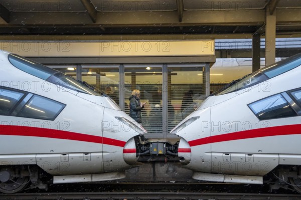 ICE train on the platform in Essen Central Station, North Rhine-Westphalia, Germany