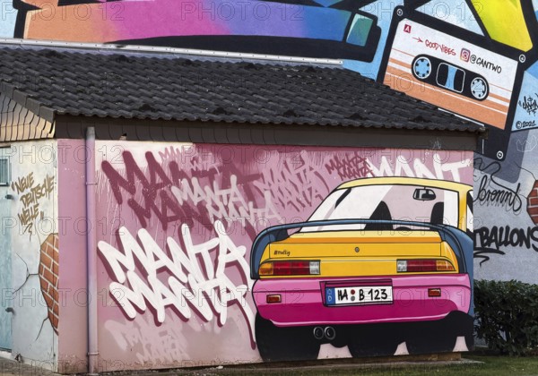 Street art with the film theme Manta Manta on a house façade in the Vorhalle district, Hagen, Ruhr area, North Rhine-Westphalia, Germany