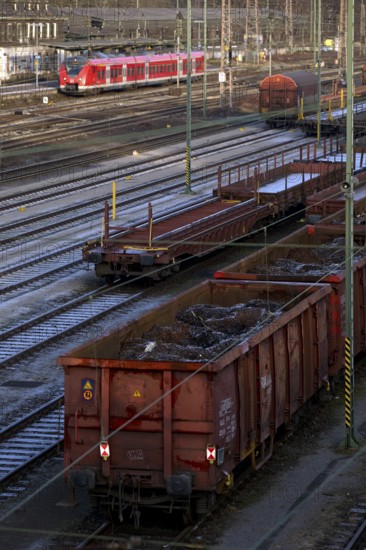 Train formation system with freight car and regional express in the Vorhalle district, marshalling yard, infrastructure, Hagen, Ruhr area, North Rhine-Westphalia, Germany