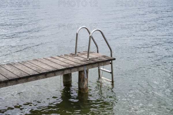 Badesteg am Ufer des Tegernsee, Upper Bavaria, Bavaria, Germany