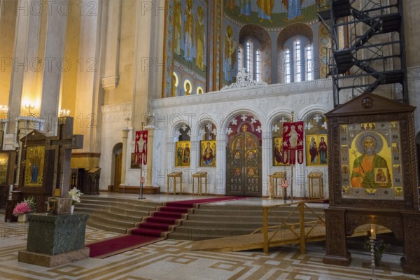 View of the interior of an Orthodox church with altar, rich in icons and architectural art, Sameba Cathedral, Trinity Cathedral, Tbilisi, Tbilisi, Georgia
