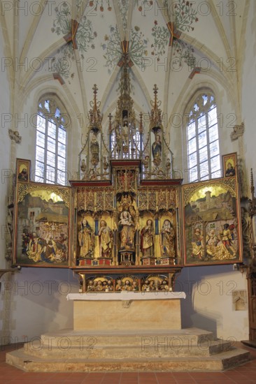 Late Gothic high altar by sculptor Jörg Syrlin the Younger of the Ulm School built in 1494, wood carvings, monastery church, interior view, winged altar, handicrafts, artwork, decorations, figurines, Benedictine monastery, Blaubeuren, Swabian Jura, Baden-Württemberg, Germany