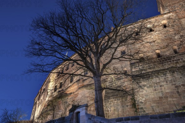 Detailed view of Kaiserburg in evening lighting, Ölberg, Nuremberg, Middle Franconia, Bavaria, Germany
