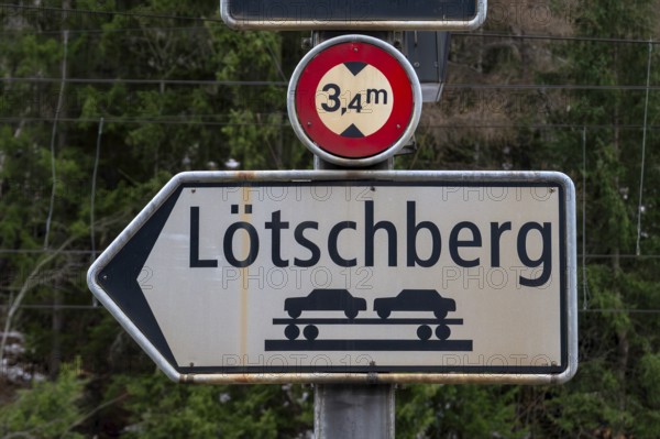 Lötschberg Autoverlad guide, Goppenstein, Valais, Switzerland