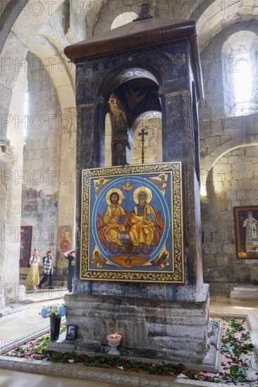 A decorative altar with large colorful icons and sacred art in a church, Svetitskhoveli Cathedral, Svetitskhoveli, UNESCO World Heritage Site, Mtskheta, Mtskheta, Mtskheta, Mtskheta-Mtianeti region, Georgia
