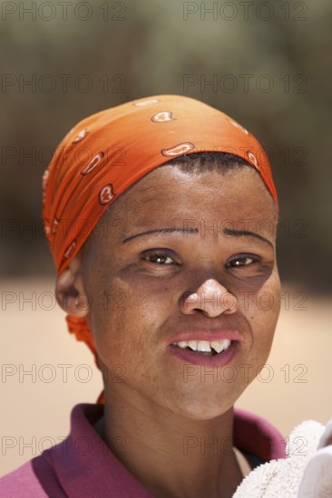 Africa, woman, person, Nama, face, colored, African appearance, African, looking at the cameraView, direct view, indigenous, ethnic, ethnology, ethnological, Namibia, indigenous people, female, housekeeper